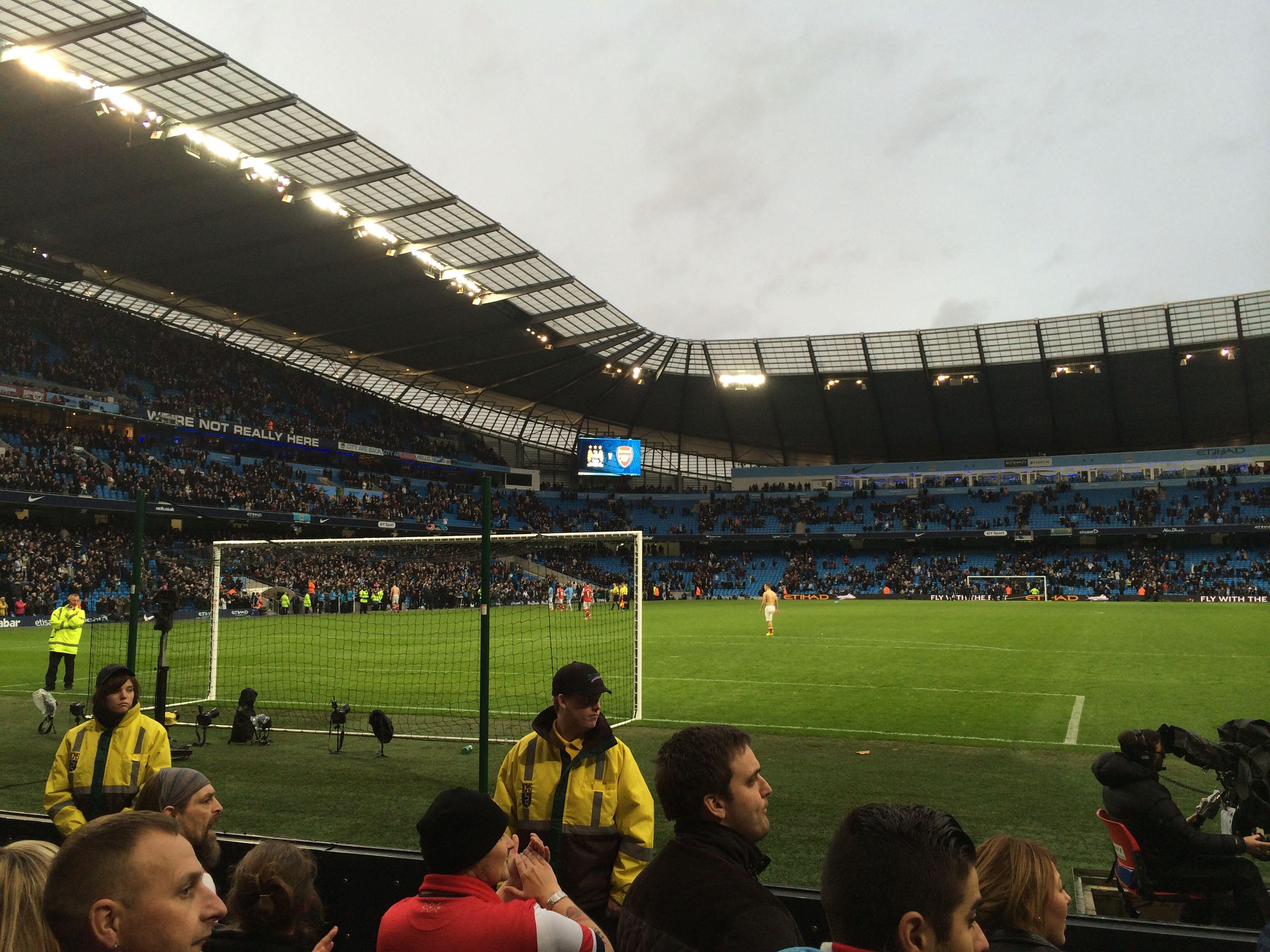 死忠球迷甚 死忠球迷甚